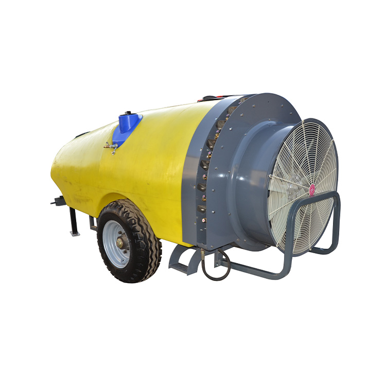 رشاشات منفاخ الضباب للجرارات